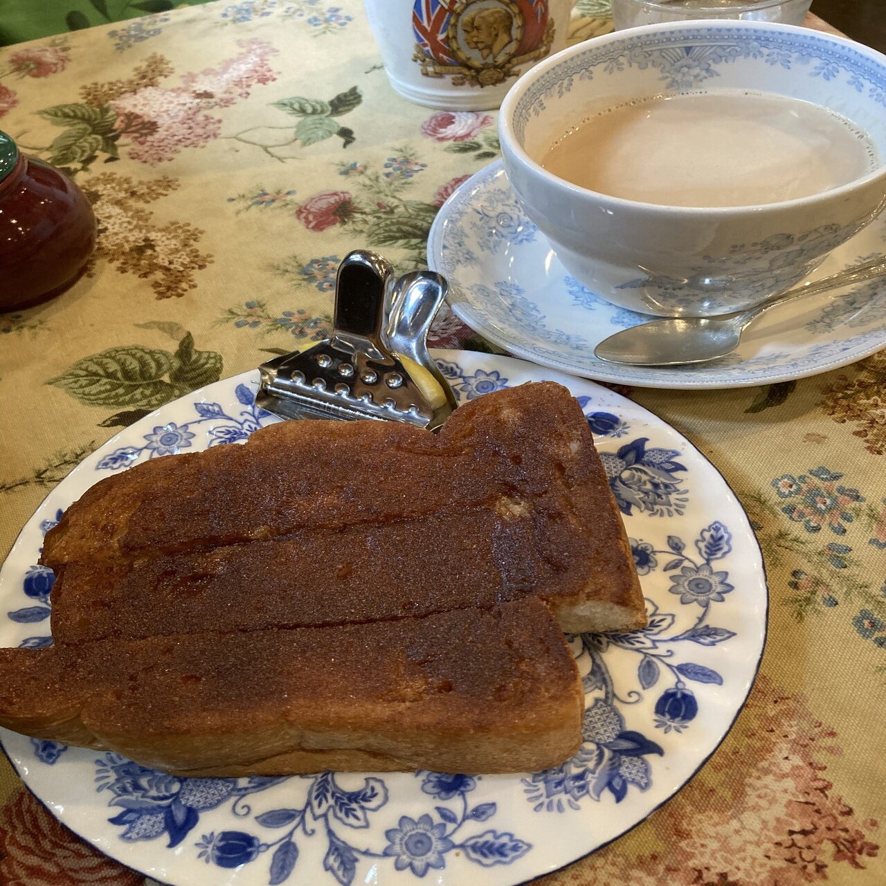 西のシナモントースト 東のシナモントースト Zukapota Note