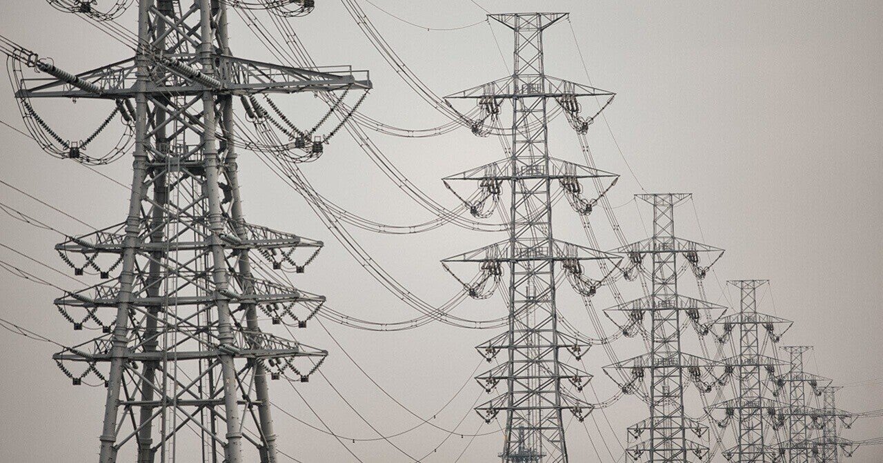 これさえ知っていれば送電鉄塔の電圧階級は一発で分かる バイオ建設中 Note
