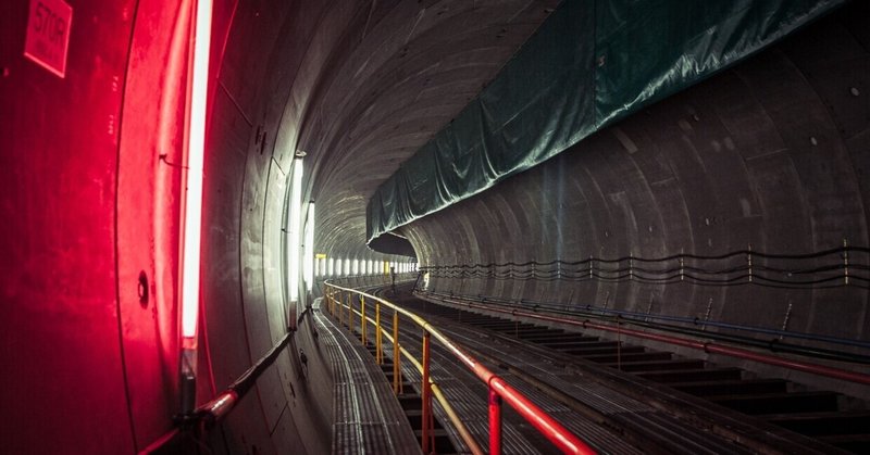 東京の地下40mで巨大鋼鉄マシンに出会い人生が変わってしまった話