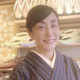 富田里枝　浅草辻屋本店四代目