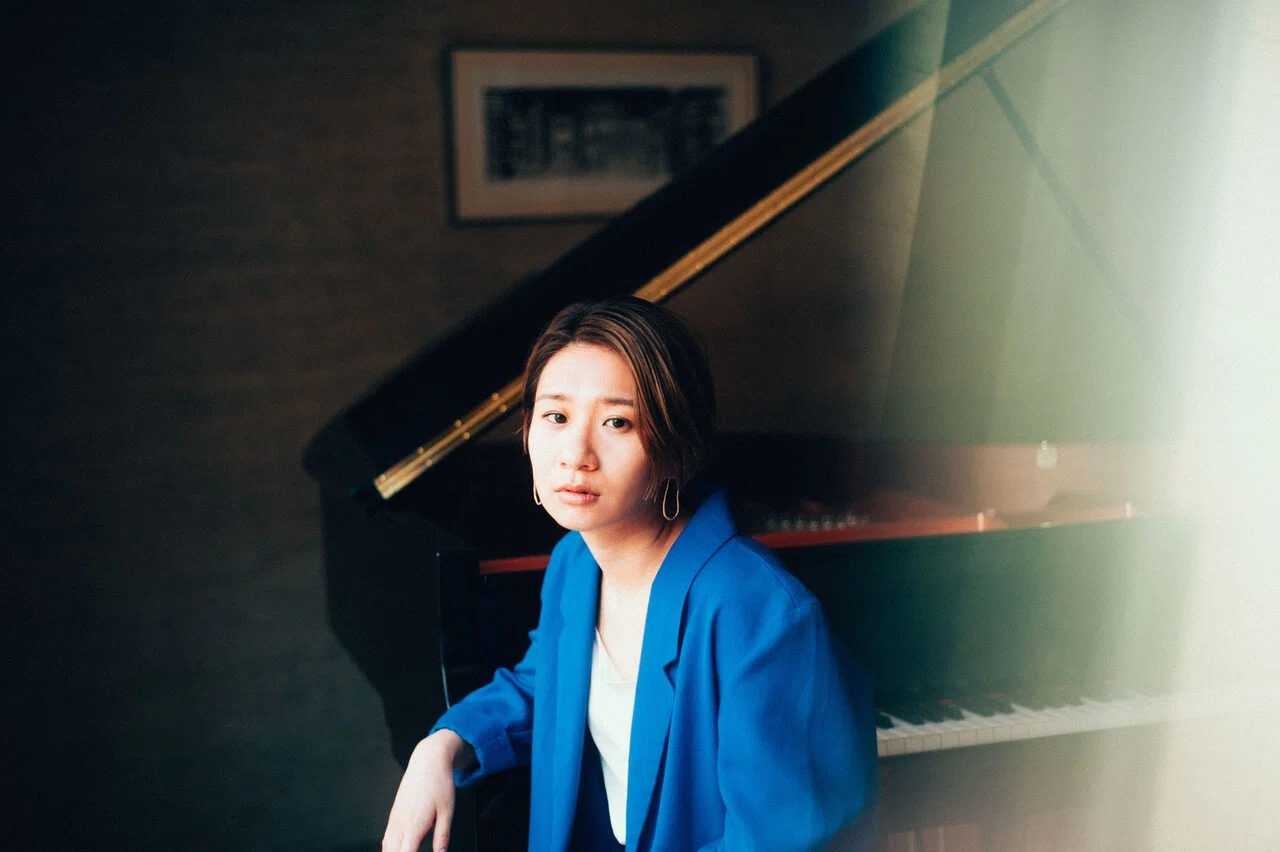 桑原あいINTERVIEW】ソロを録音するのが夢だった～今しか弾けない純度