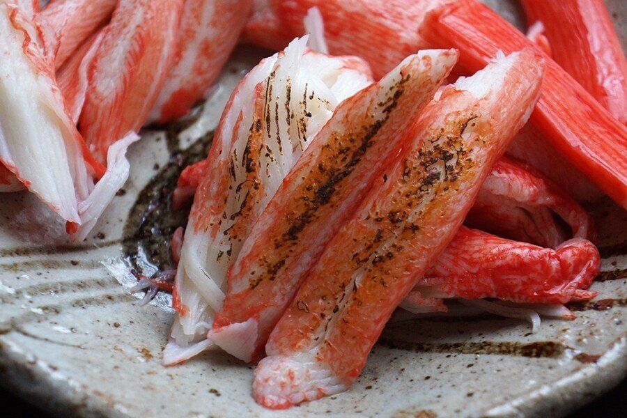 かに“かま”道楽｜パリッコの「つつまし酒」#104｜光文社新書