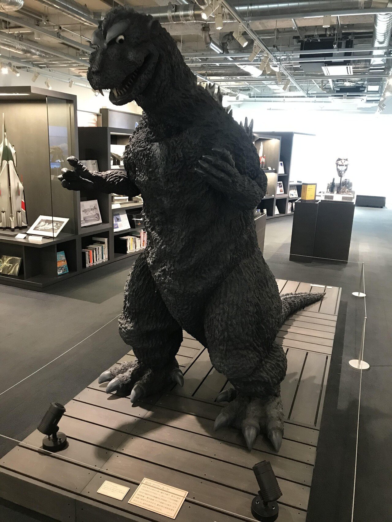 円谷英二の故郷 須賀川旅行してきました 渡鳥の自由で気まぐれ旅行日記 Ultrabird Note 円谷英二の故郷 須賀川旅行してきました 渡鳥の自由で気まぐれ旅行日記 Ultrabird Note