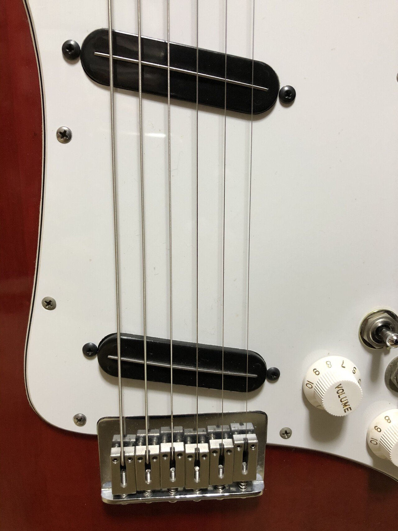 Fender LEAD2のRitchie Blackmore Stratocaster化(前編 Fender LEAD2のRitchie Blackmore Stratocaster化(前編