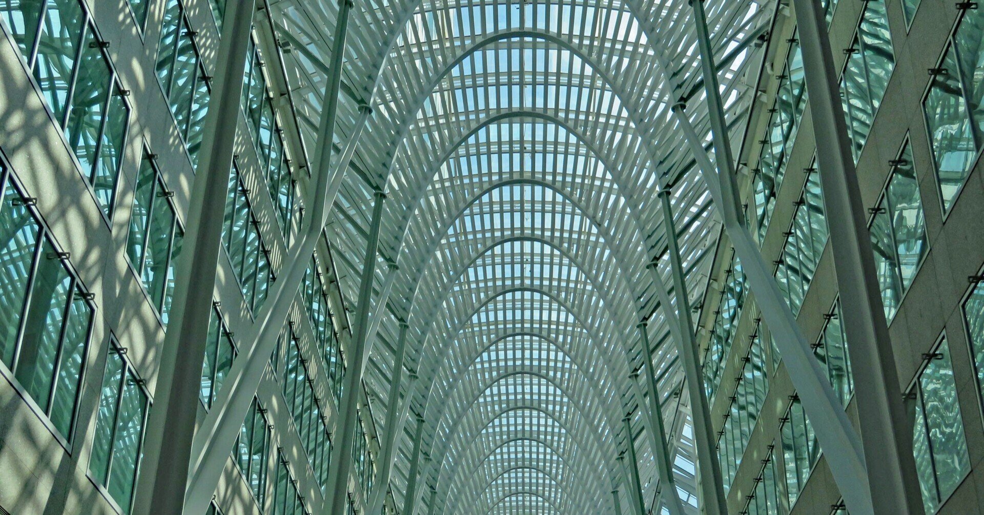 建築】森のような光の回廊 Allen Lambert Galleria