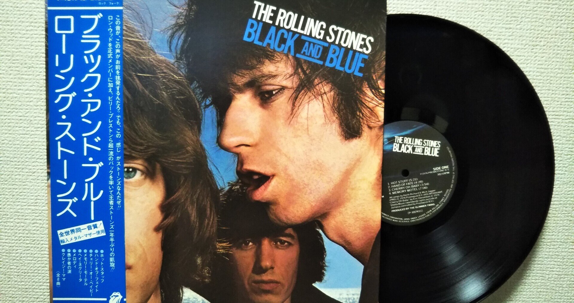 Black and Blue】(1976)Rolling Stones 国内初回盤は輸入メタルマザー 