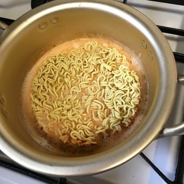 4_煮込む