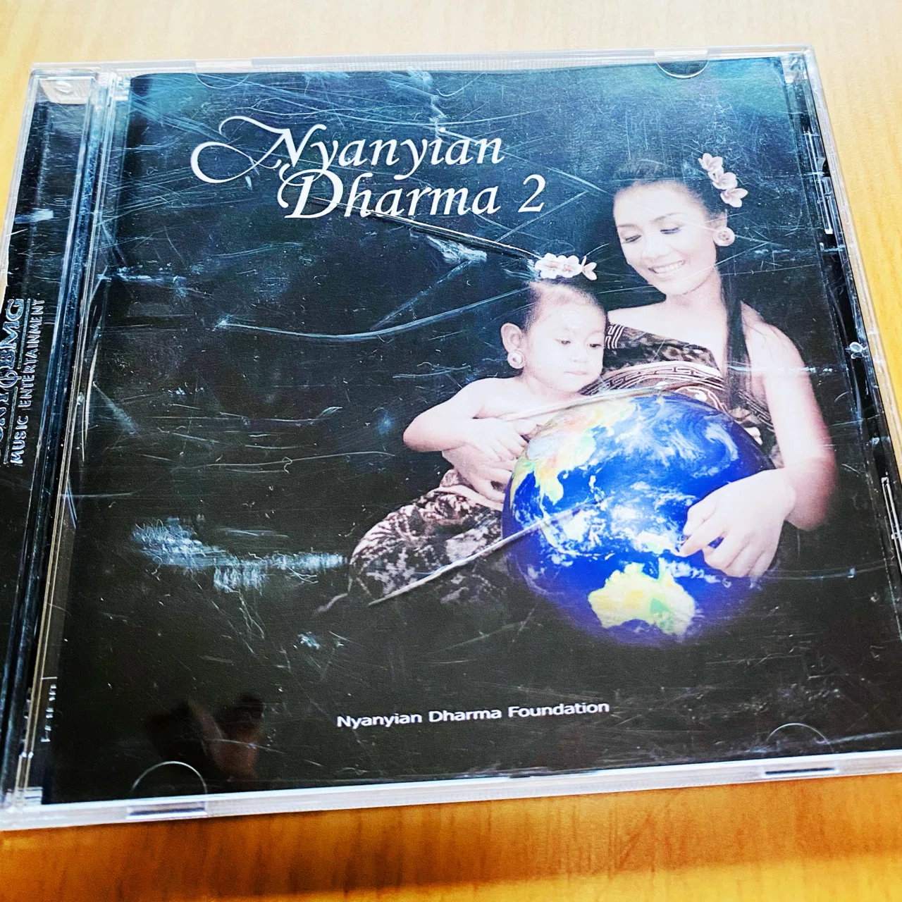 74．実家のCD棚探索記2：世界各地のCDショップで手に入れた音楽 