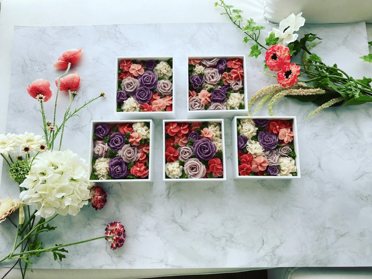 グルテンフリーの和菓子を作るレッスンに行ってきました お花の色も天然色素です Homesalon さやはな オーナー サーヤ 心と体の調律師 Note