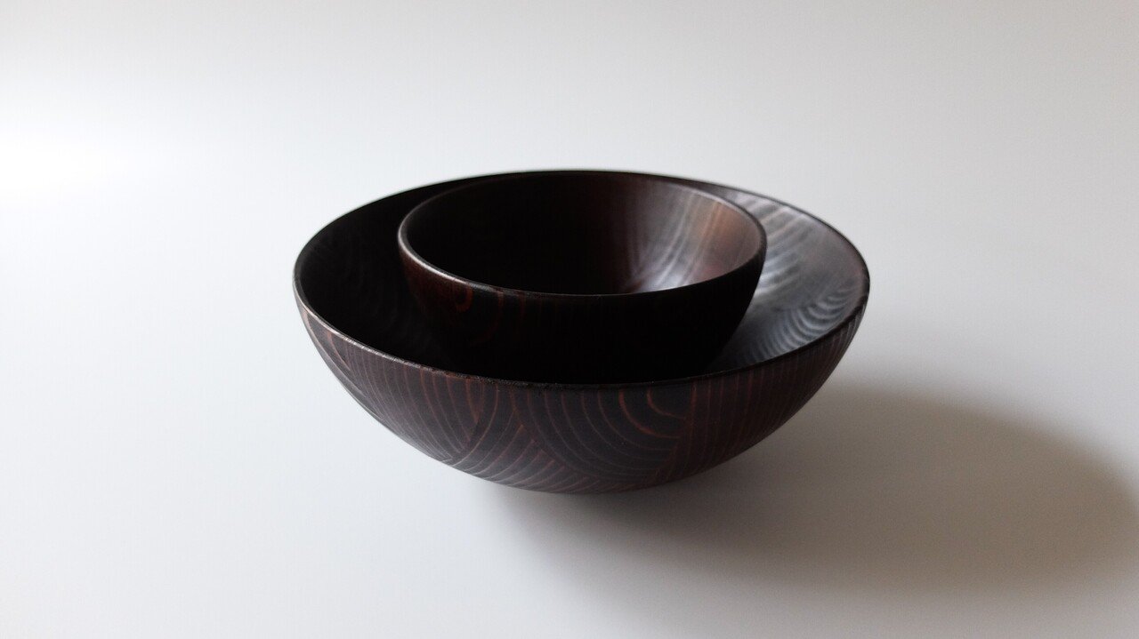 杉材で器を作ること。｜森下 綾