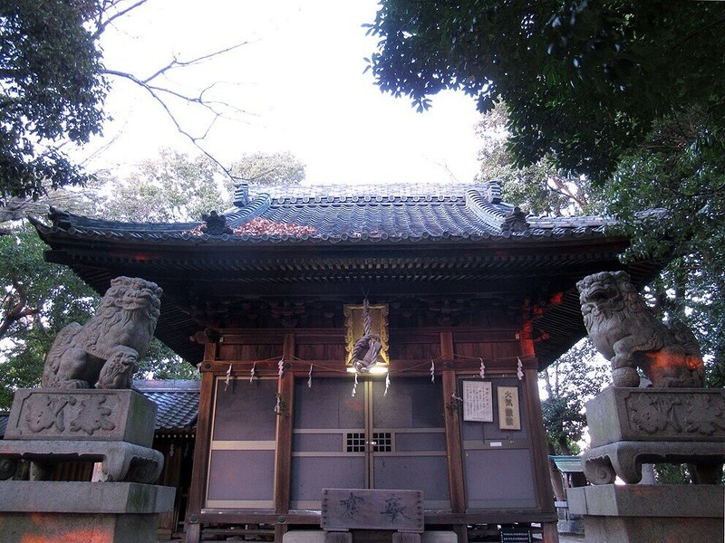 8東町　浅間神社拝殿
