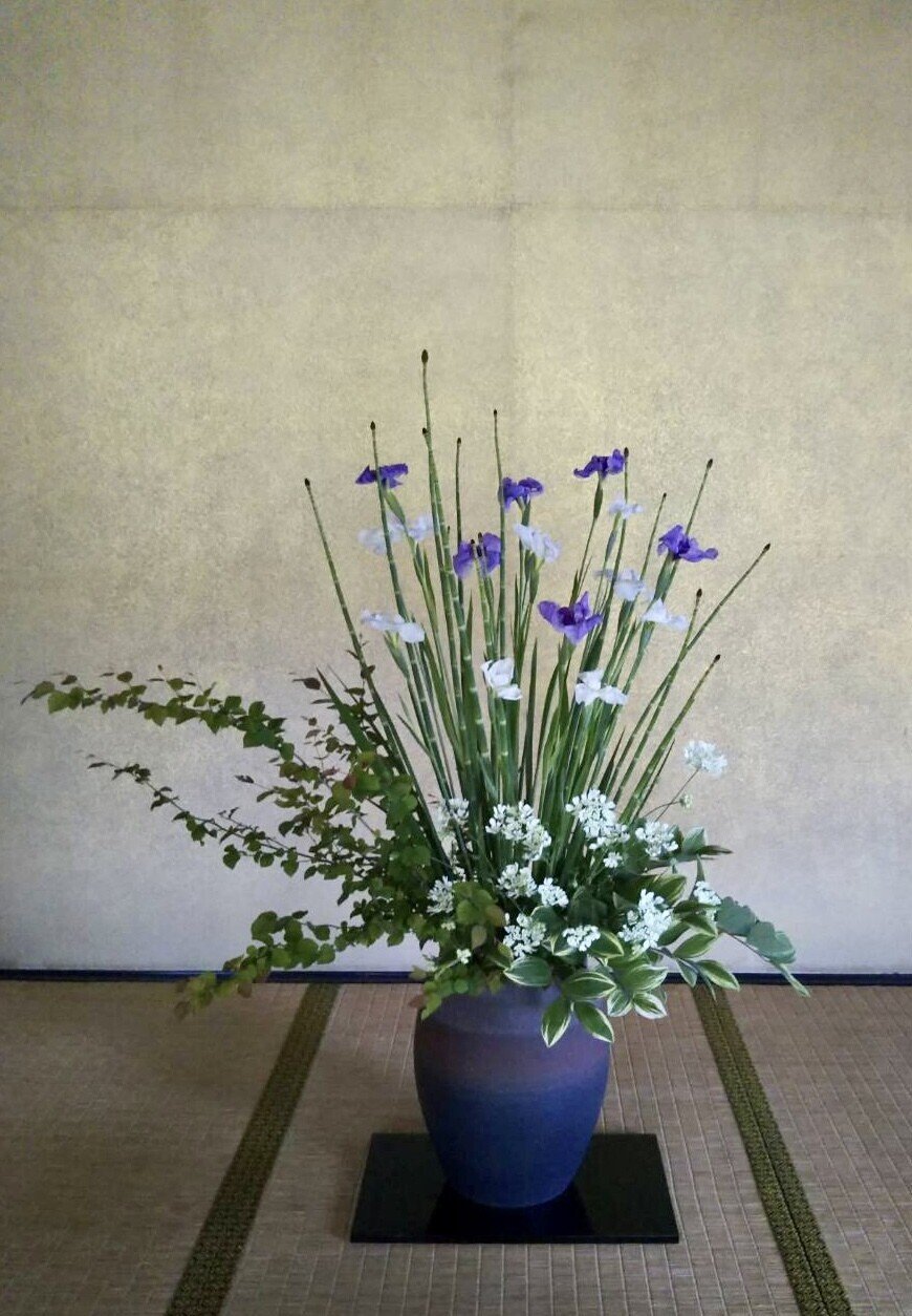 旧藏内邸の花活け 4月 澄洋 ちょうよう Note