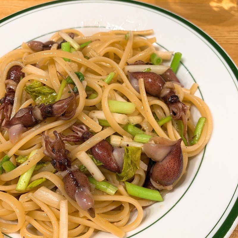 ほたるいかと根三つ葉の和風パスタ 365日のレシピ ナオフク Note