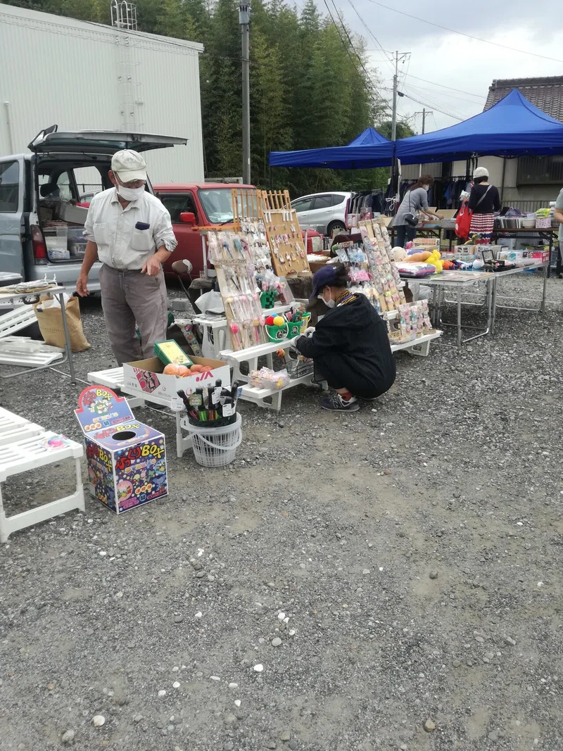 愛知県江南市でめずらしくフリーマーケットがやっていたので行ってきました 亀永会 きえいかい Note