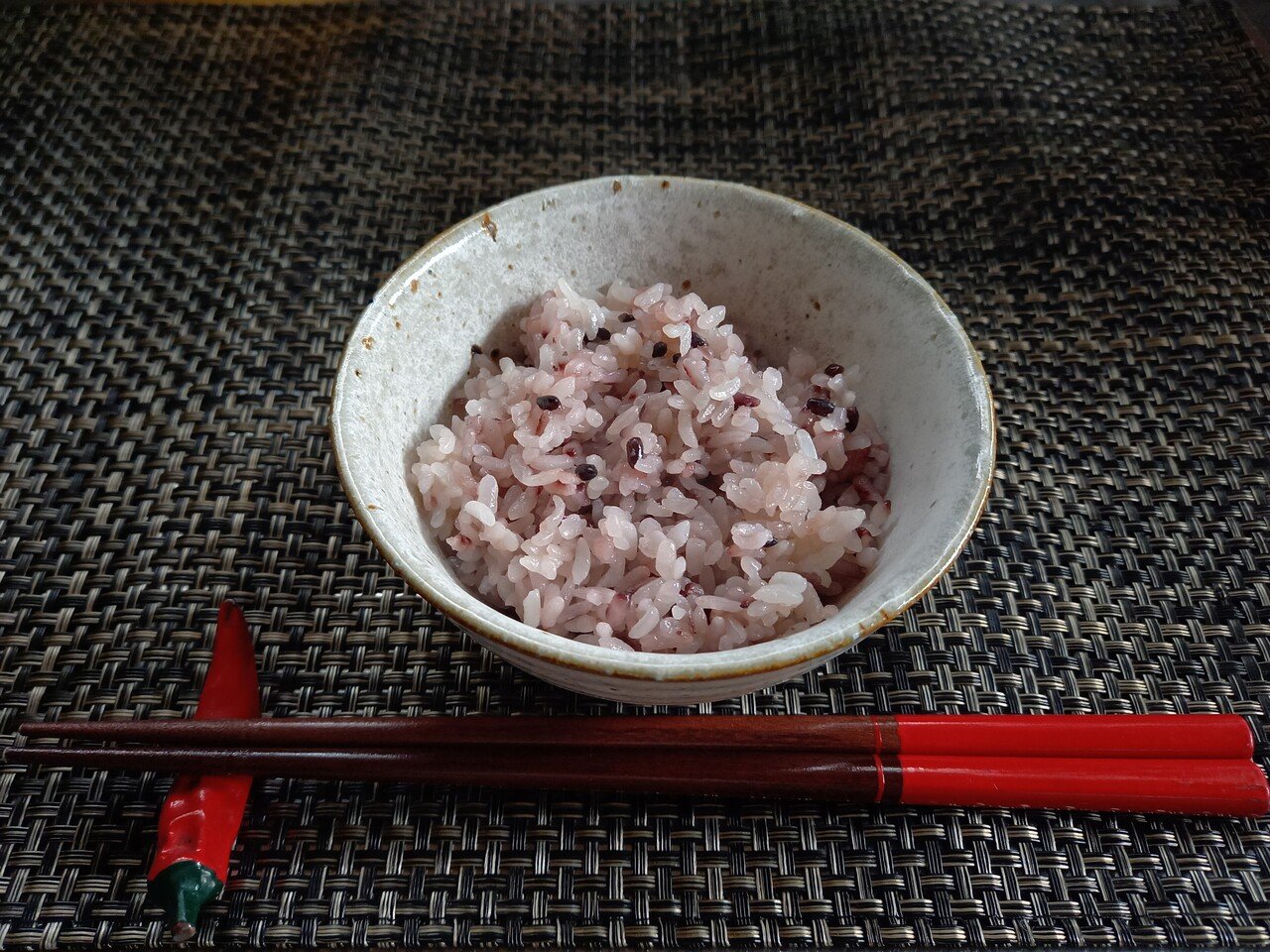 Lunaさんに教わった黒米ご飯です 柘榴 Note Lunaさんに教わった黒米ご飯です 柘榴 Note