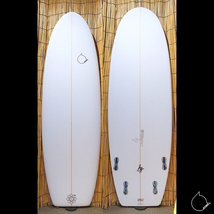 anonymous

mini simmons

ATOM Surfboard

#surf #surfing #surfboard #atomsurfboard #customsurfboards #akubrd #arctic_foam #instasurf #surfinglife #japan #shizuoka #サーフ #サーフィン #サーフボード #アトムサーフボード #日本 #静岡 #anonymous