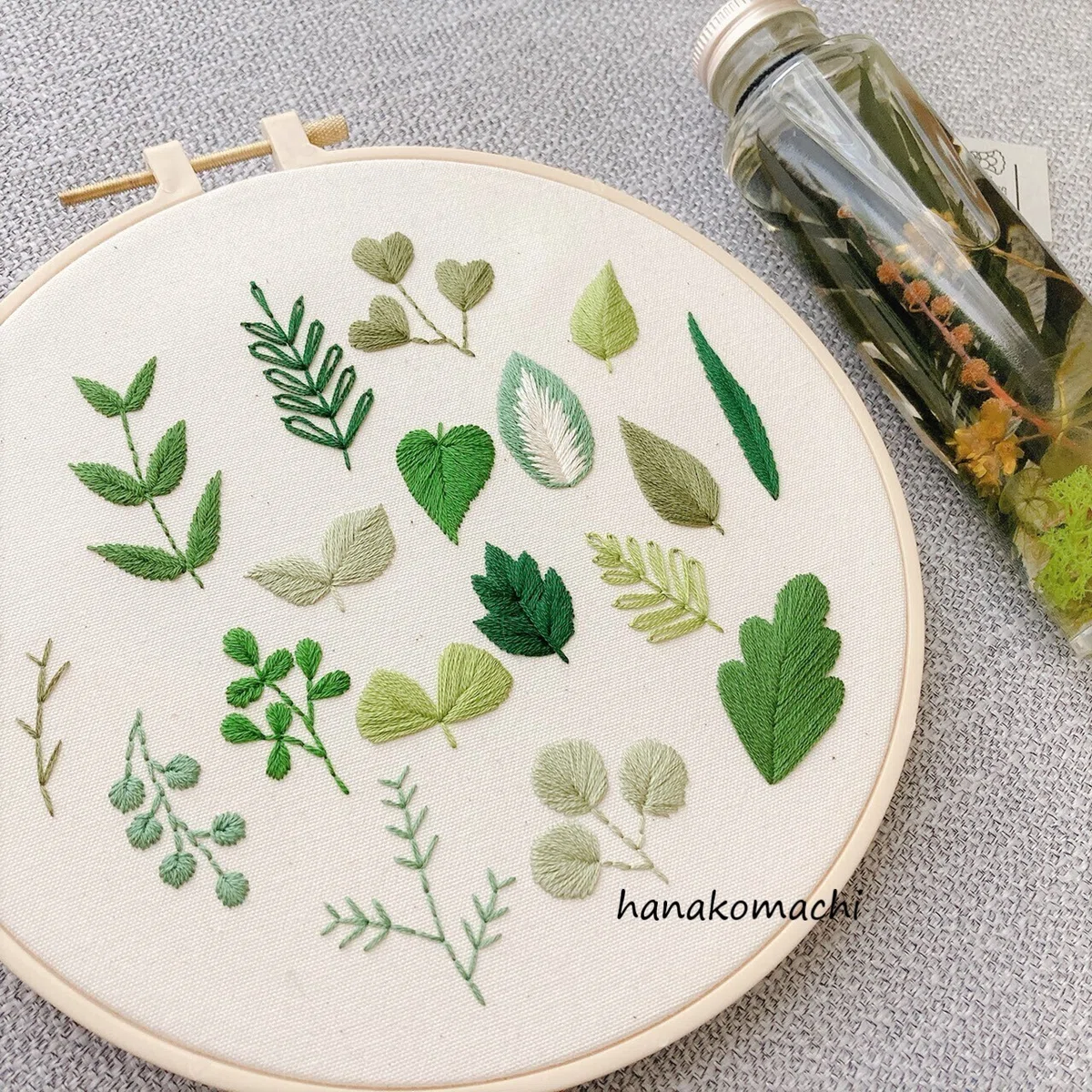 刺繍図案付き】葉っぱつめあわせ制作過程②｜はなこまち/刺繍作家