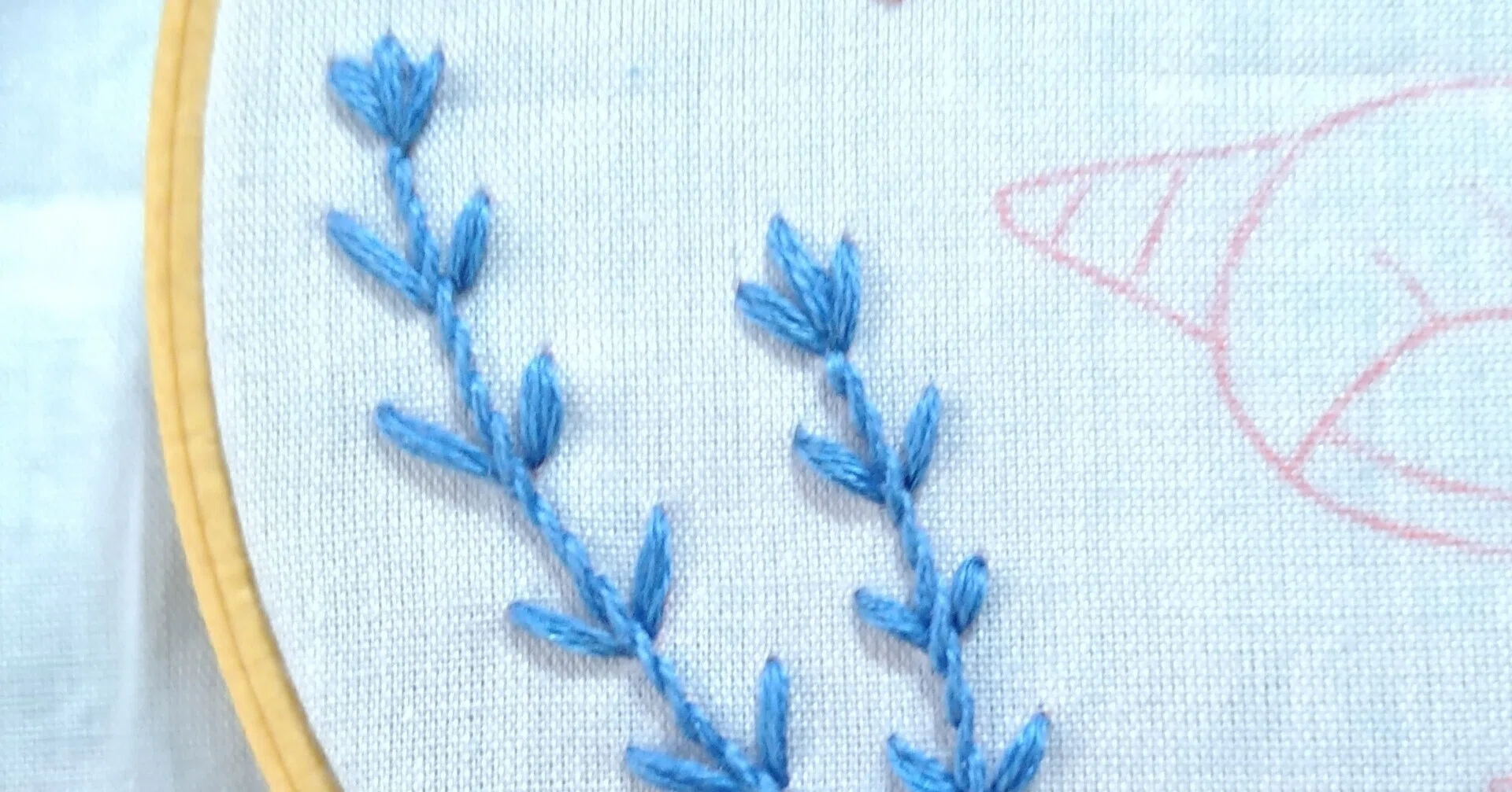 海の仲間たちの刺繍枠キットを作ろう* ステップ4 〜水草の刺繍1