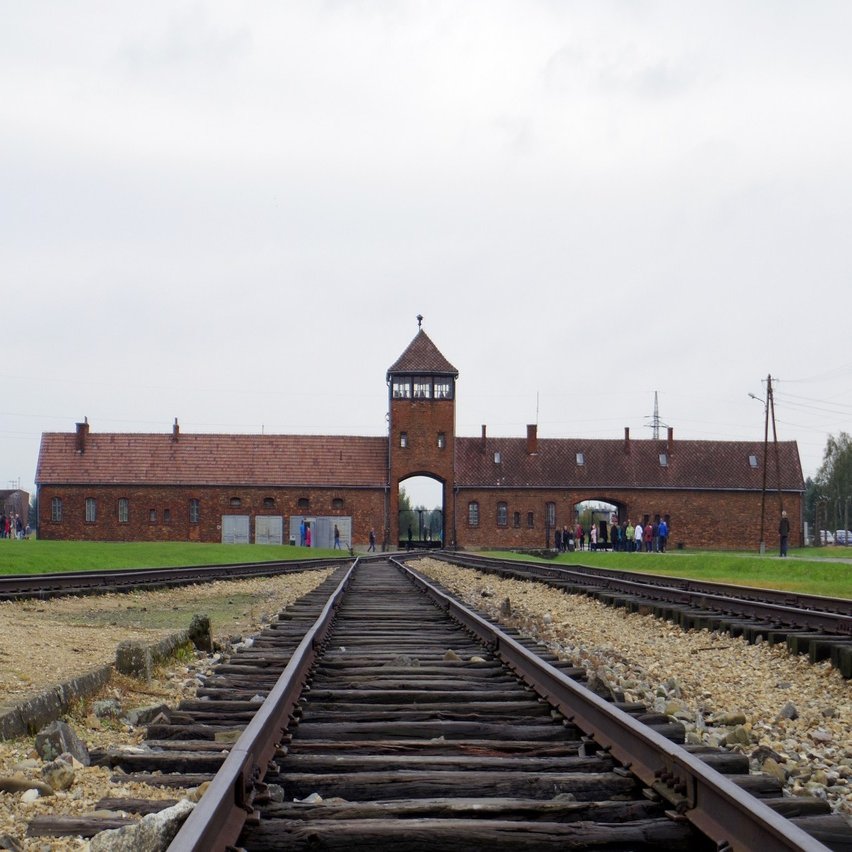 多くの命が失われた場所 アウシュビッツ ビルケナウ強制収容所 Onehap Note