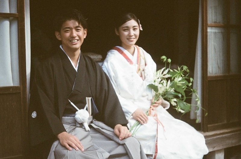 アットホームな空間 自宅で前撮り 結婚式 結婚式はa T Wedding アットホームな空間 自宅で前撮り 結婚式 結婚式はa T Wedding
