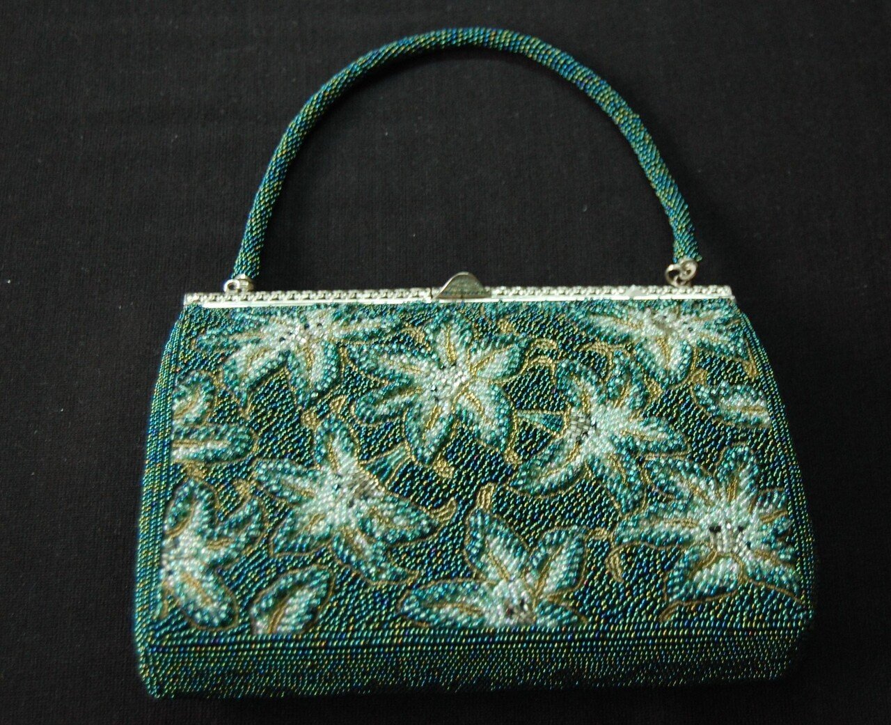 和のビーズバッグ・その見方と鑑賞知識｜昭和きもの愛好会