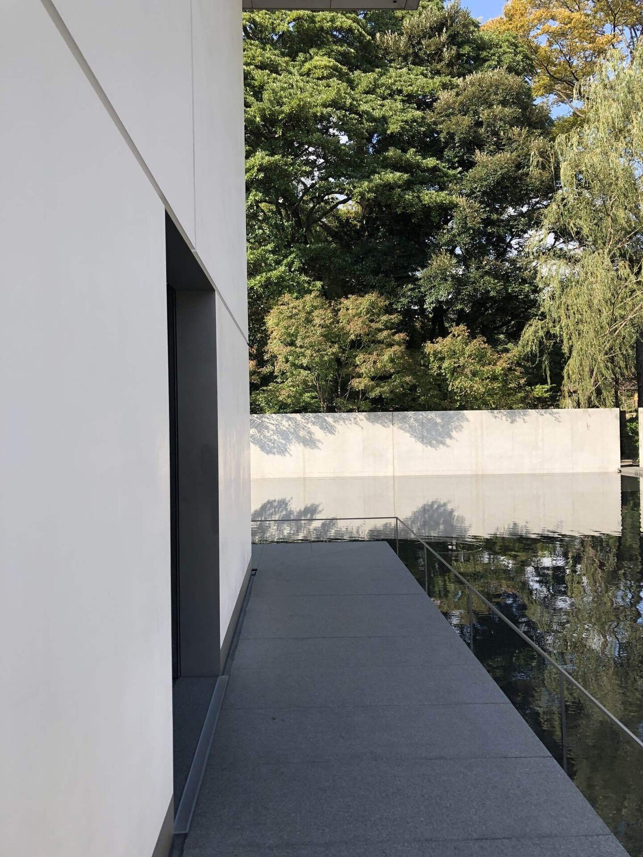 玄関の庭 　立花大亀 　谷口吉郎　 監修　 毎日新聞社　 玄関　 庭 玄関の庭 立花大亀 谷口吉郎 監修 毎日新聞社 玄関 庭