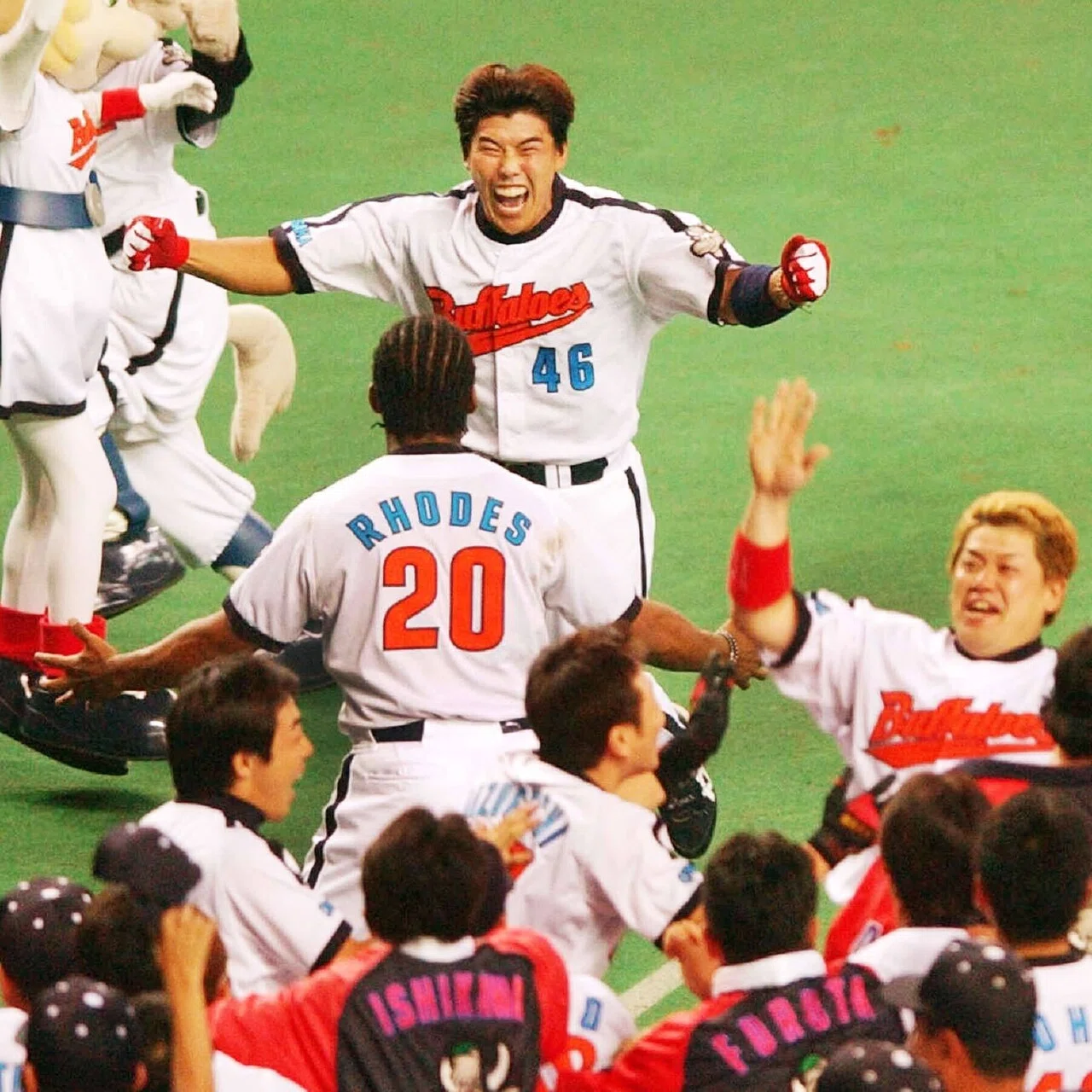 2001年リーグ優勝の近鉄ナインは毎日が「倍返し」だった【礒部公一連載 