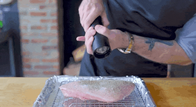 キャノン（大砲）と称されるペッパーミルが海外クラウドファンディング