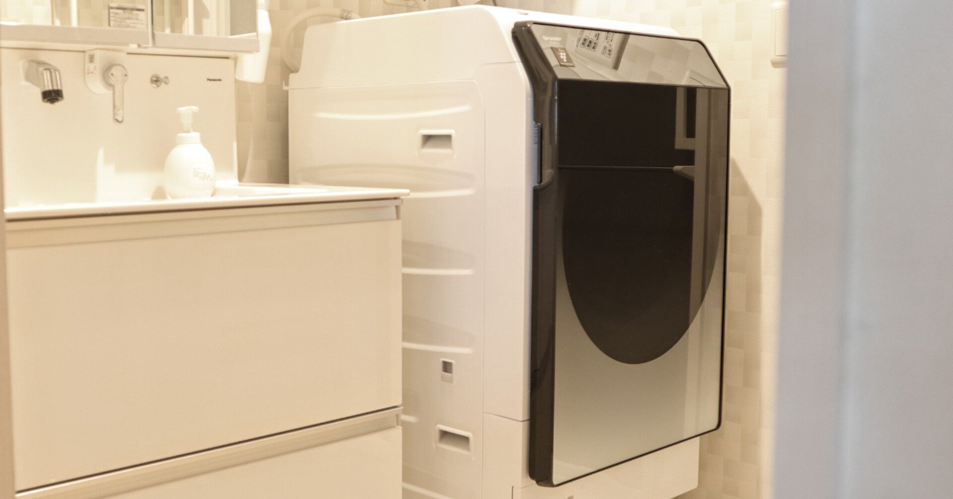 3729c4fd68cfeb2888a824bcc57132