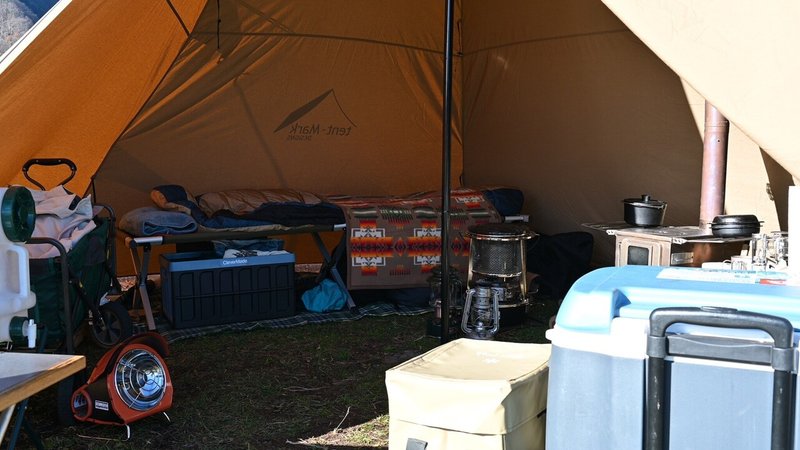 モノポールインナーテント メッシュ テンマクデザイン いまさら調達してみる Niku Camp Note モノポールインナーテント メッシュ テンマクデザイン いまさら調達してみる Niku Camp Note