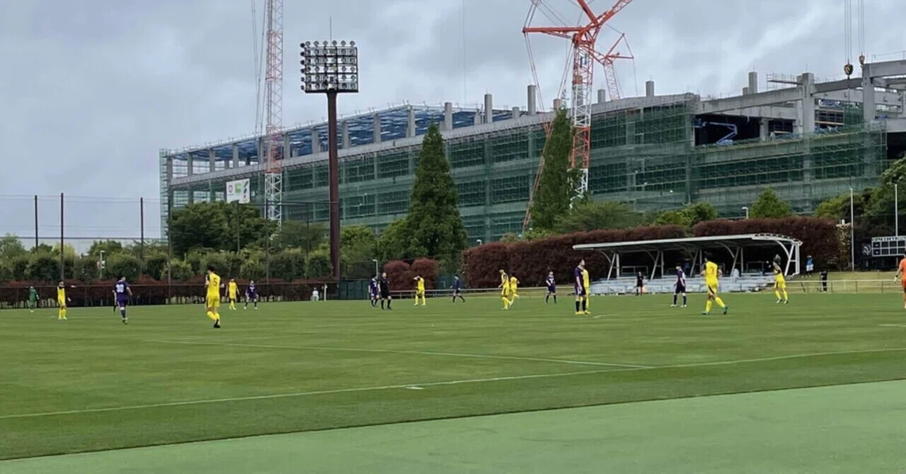 共栄 大学 サッカー グラウンド