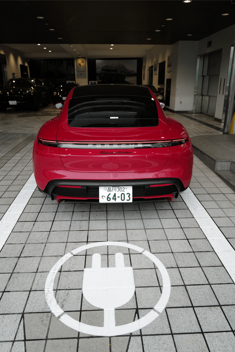 車のグレード商法オワコン化を感じた ポルシェのevタイカンを体感した話 ぶらり ドライブガイド ぶらドラ Note 車のグレード商法オワコン化を感じた ポルシェのevタイカンを体感した話 ぶらり ドライブガイド ぶらドラ Note