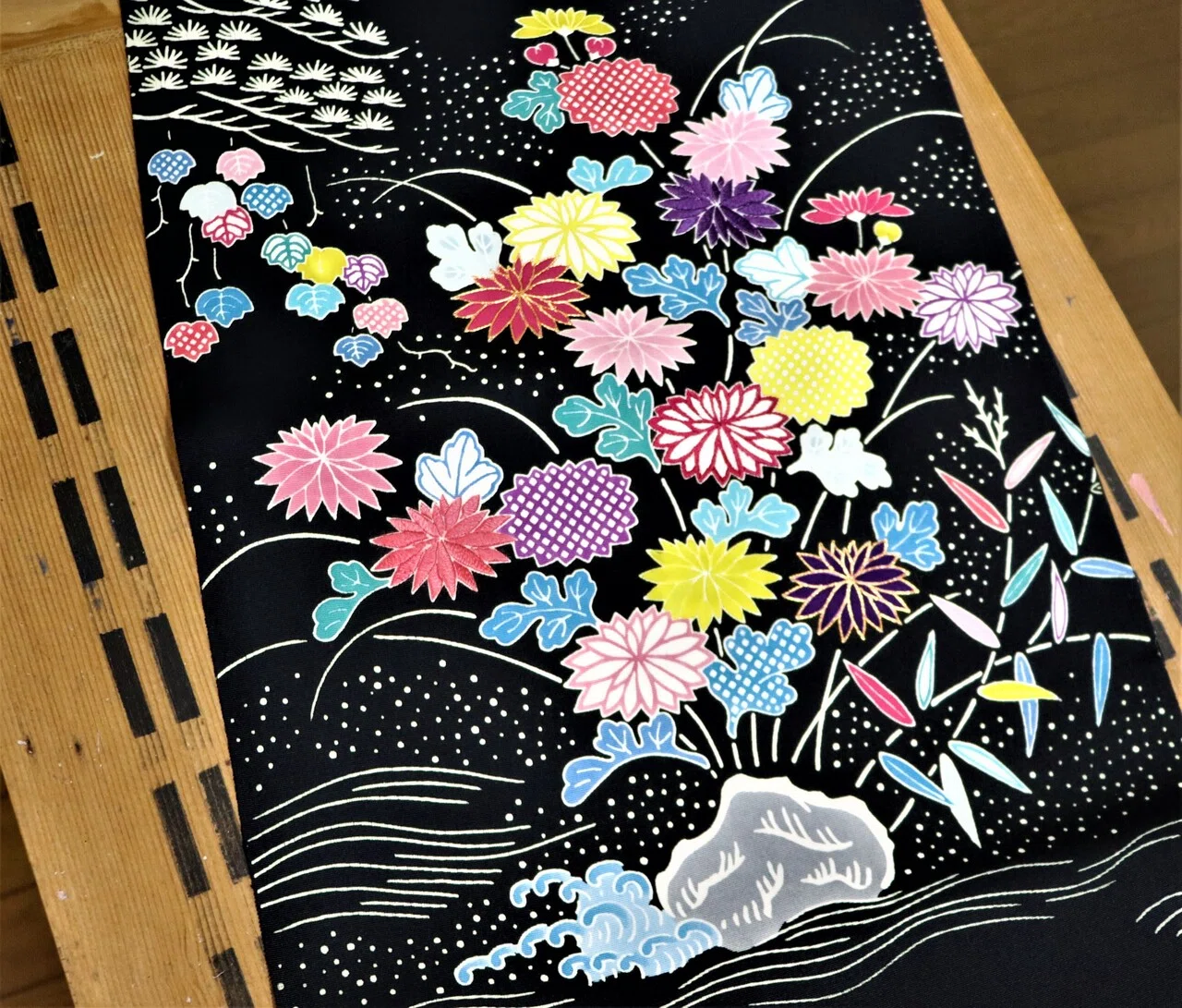 コロナ禍の作品づくりとは」 型絵染 澤田麻衣子さんに聞く｜池純