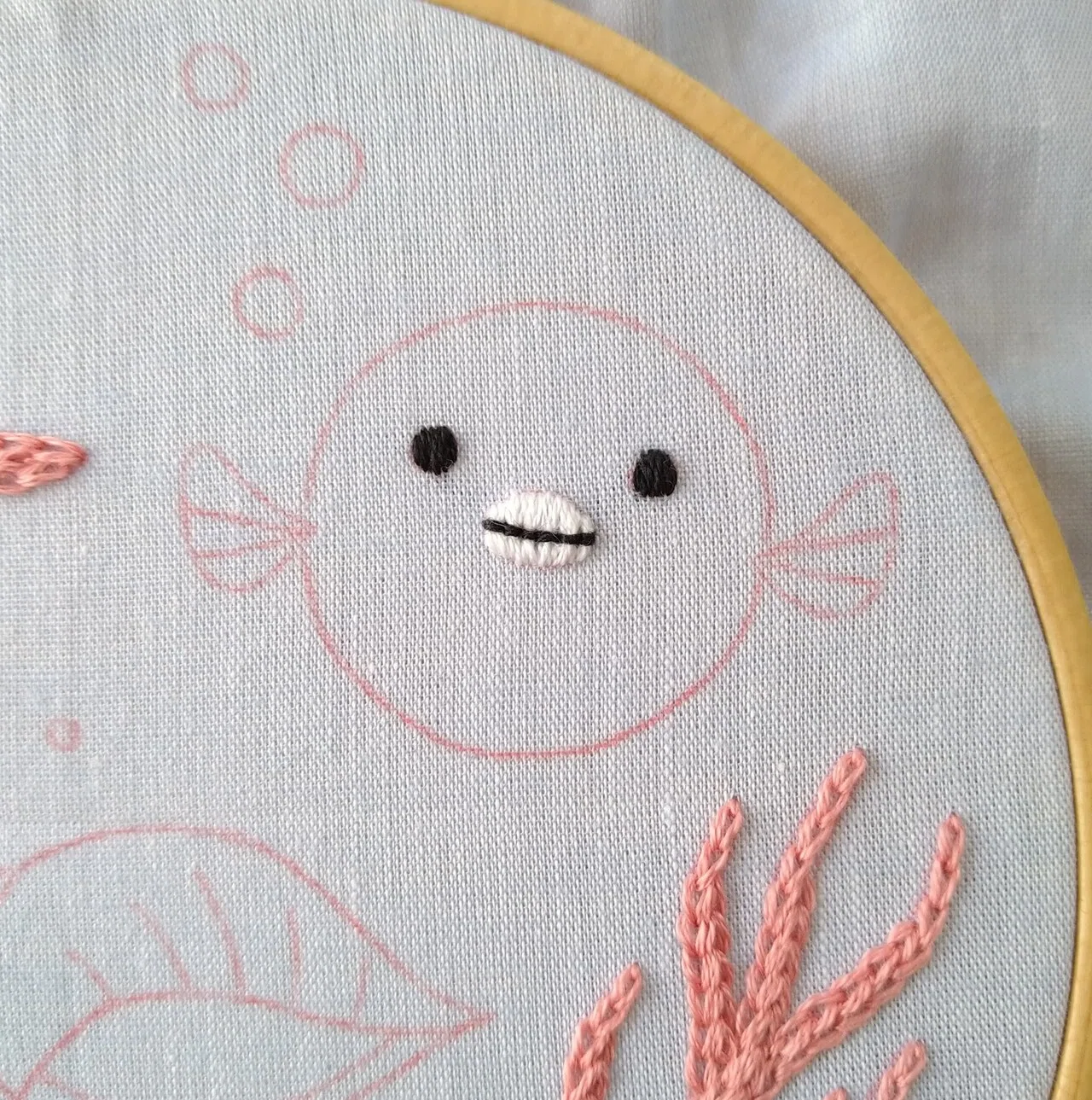 海の仲間たちの刺繍枠キットを作ろう* ステップ7 〜ハリセンボンの刺繍
