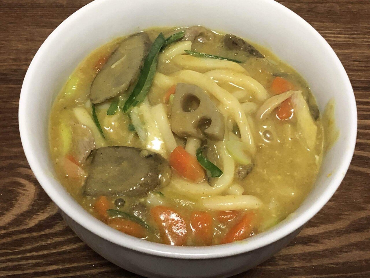 豚汁の最後の残りをリメイクしてカレーうどーん 最高 水足して カレー粉と片栗粉とお醤油少しで作ったよーん 久々にカレーうどん 作ったけど固形のルーを使うより断然カレー粉が推せる うみゃーーーー 餃子 Note 豚汁の最後の残りをリメイクしてカレーうどーん 最高 水足して カレー粉と片栗粉とお醤油少しで作ったよーん 久々にカレーうどん 作ったけど固形のルーを使うより断然カレー粉が推せる うみゃーーーー 餃子 Note