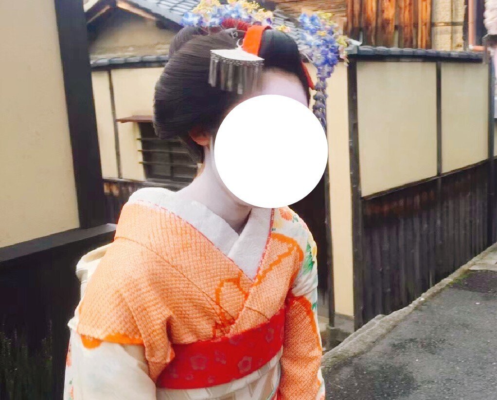 二十歳で白粉 京都で舞妓｜みほこ