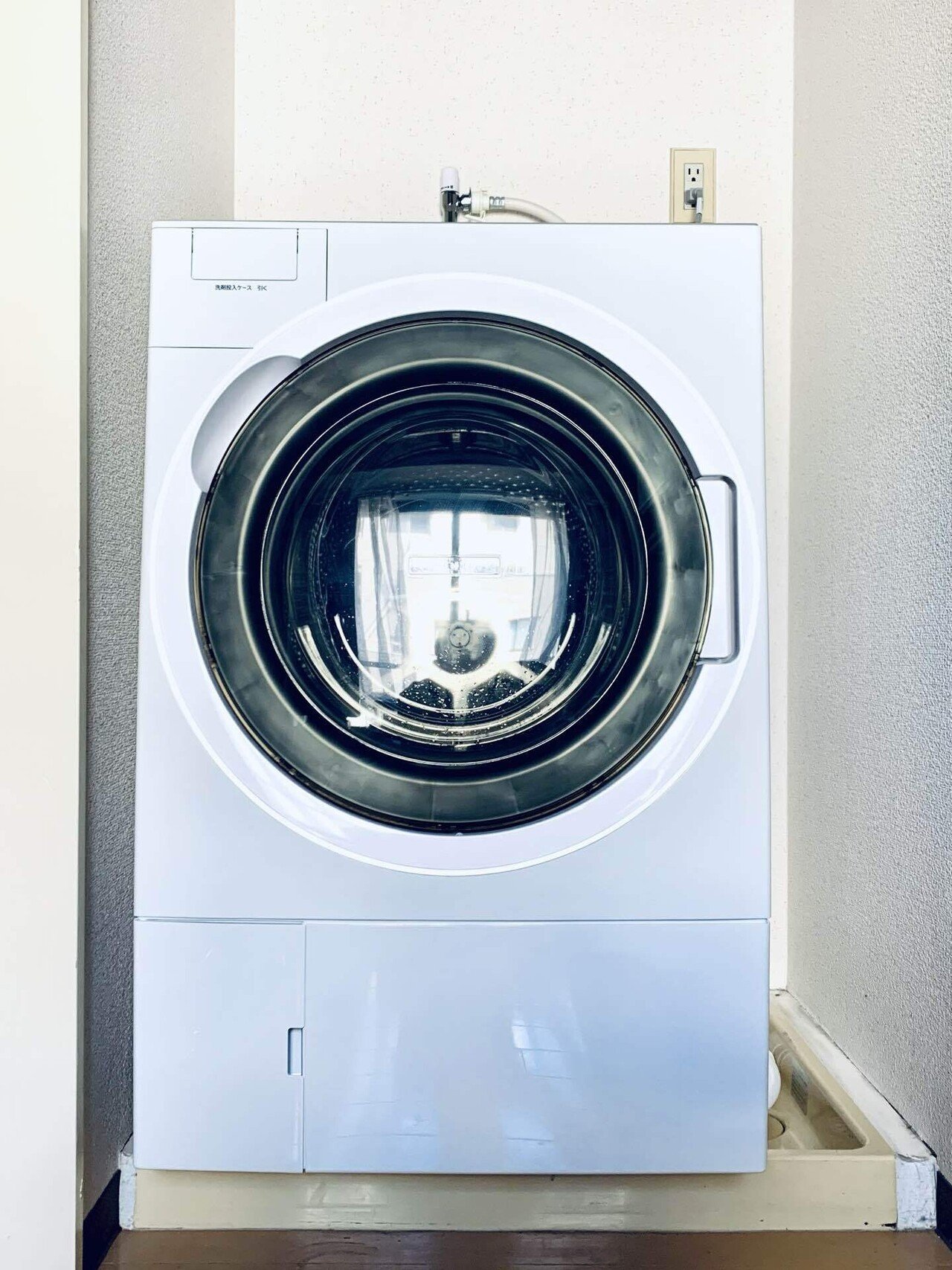 東芝TW-127X9 ドラム式洗濯乾燥機、まさに発明だね|水と月 東芝TW-127X9 ドラム式洗濯乾燥機、まさに発明だね|水と月