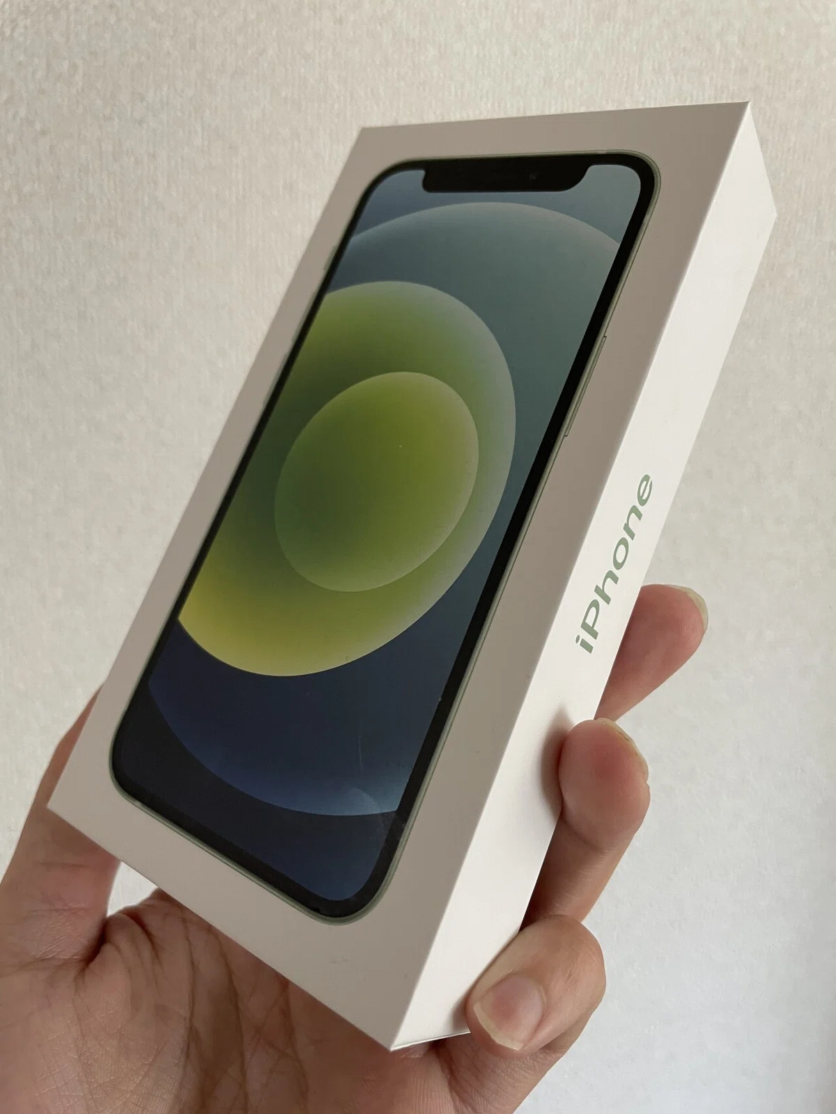 iPhoneを「6s」から「12 mini」に変えました。｜春乃はじめ