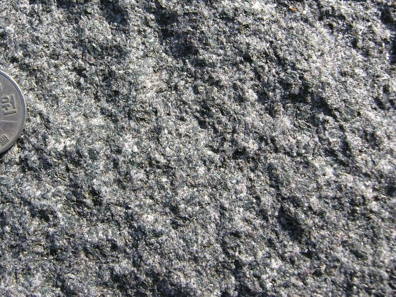 斑レイ岩