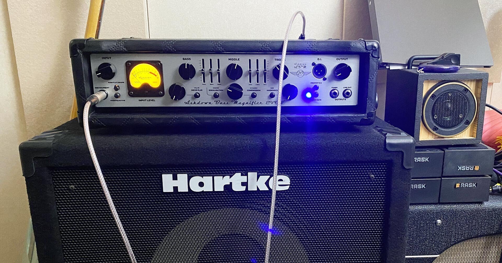 タ*シ様 Bergantino ベースキャビネット スタック型 AE210 Bergantino AE210 Bass Speaker Cabinet | 400w 8Ω