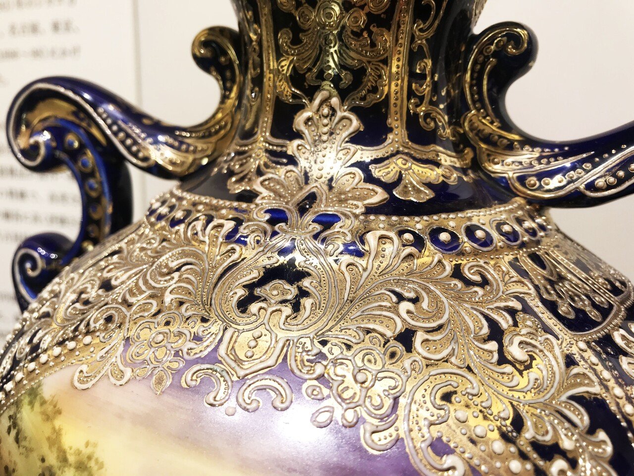 キラキラ光る金盛―オールドノリタケの花瓶を見る―|横山美術館 キラキラ光る金盛―オールドノリタケの花瓶を見る―|横山美術館