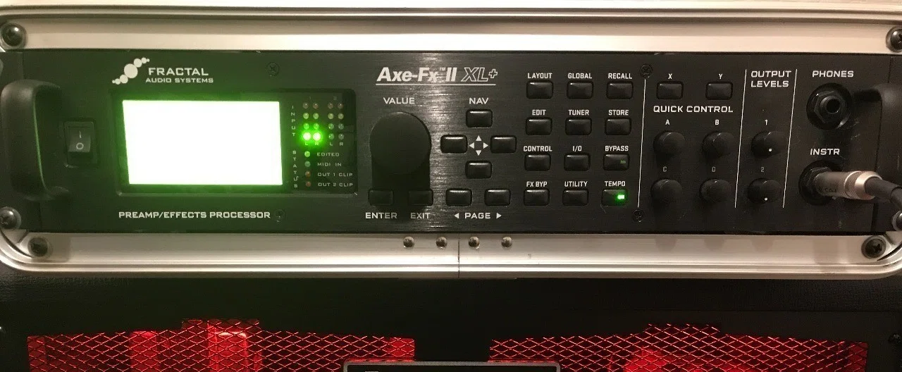 fractal 早かっ audio systems AXE FXⅡ XL+ 2Uラック