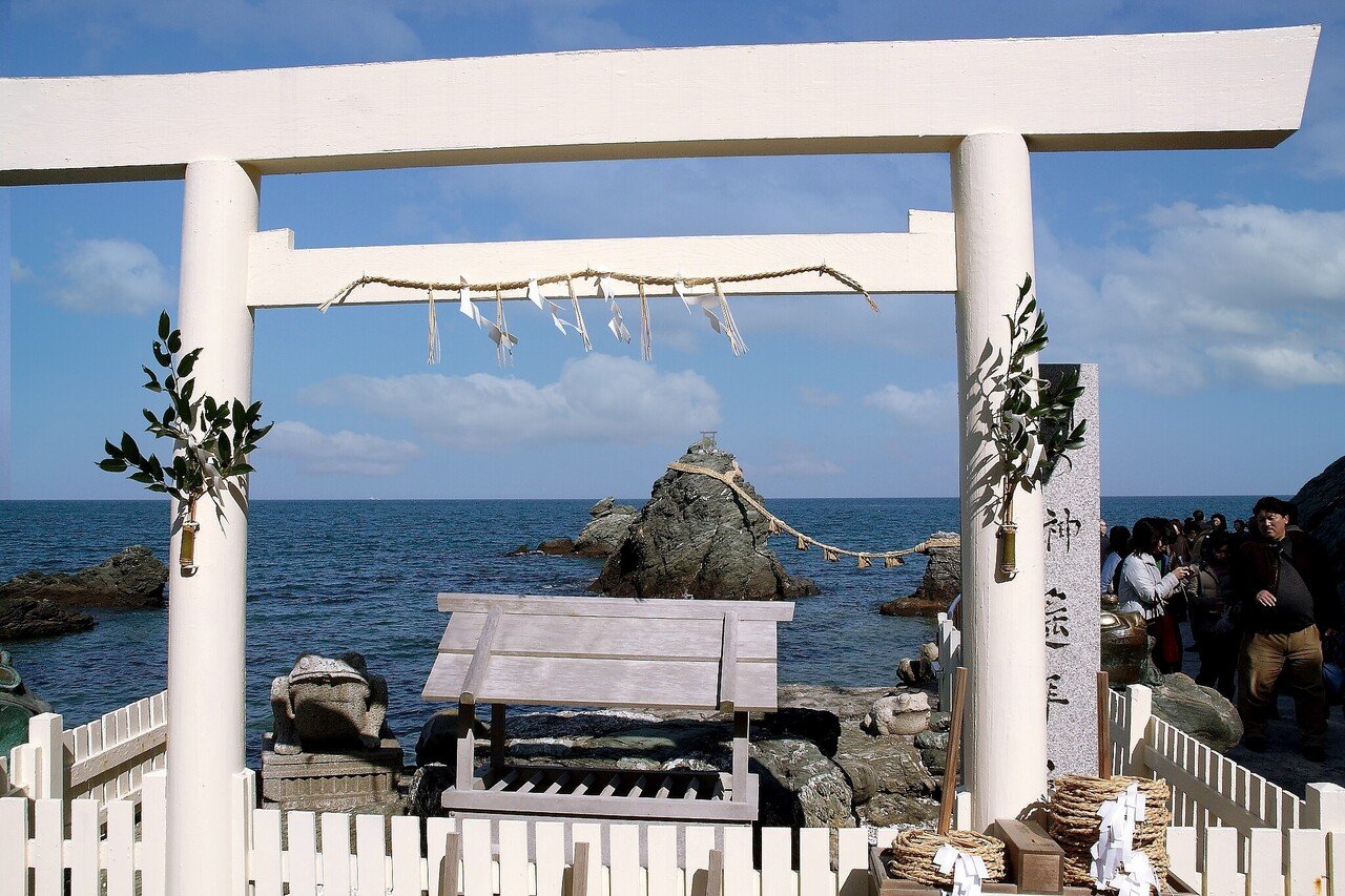 二見浦「夫婦岩」｜Zenpaku