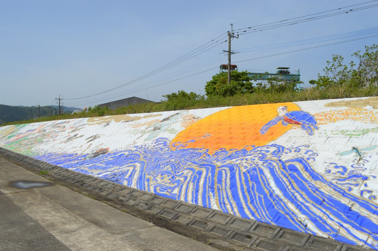 描き続けられる「佐伯龍宮図」。｜おおの たつや