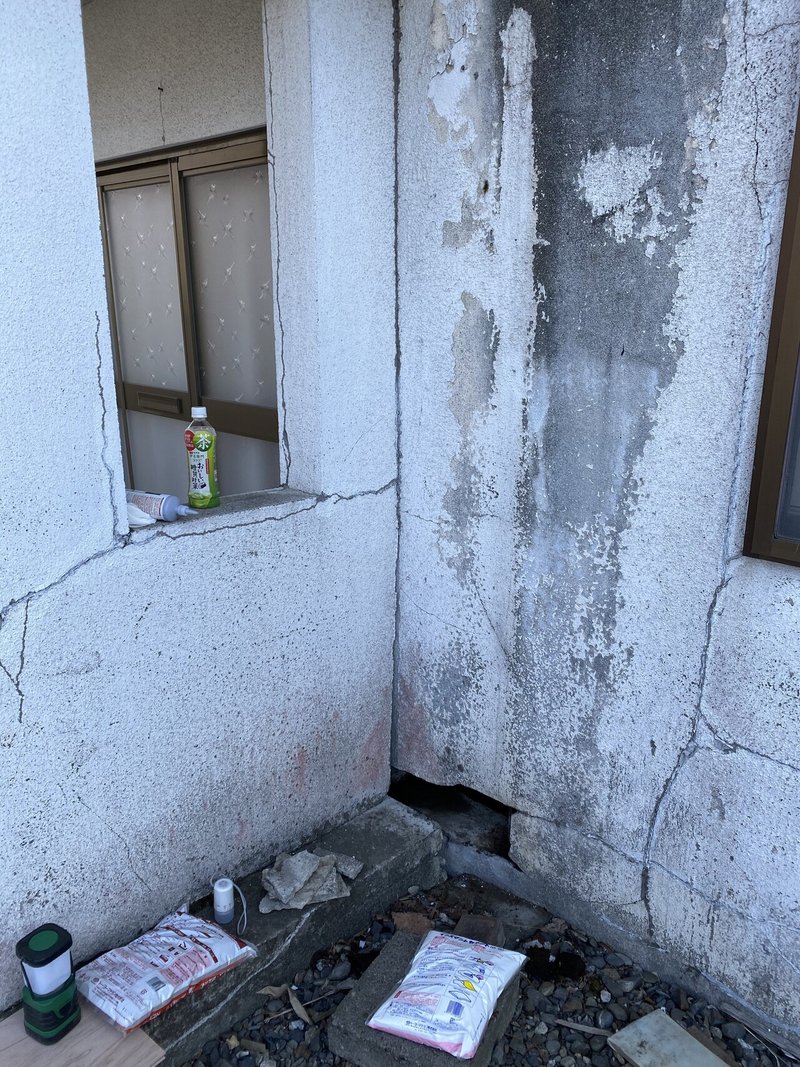 Diyで家の外壁を塗ったらエネルギー問題解決まで妄想が飛んだ話 Ina111 稲川貴大 Note Diyで家の外壁を塗ったらエネルギー問題解決まで妄想が飛んだ話 Ina111 稲川貴大 Note