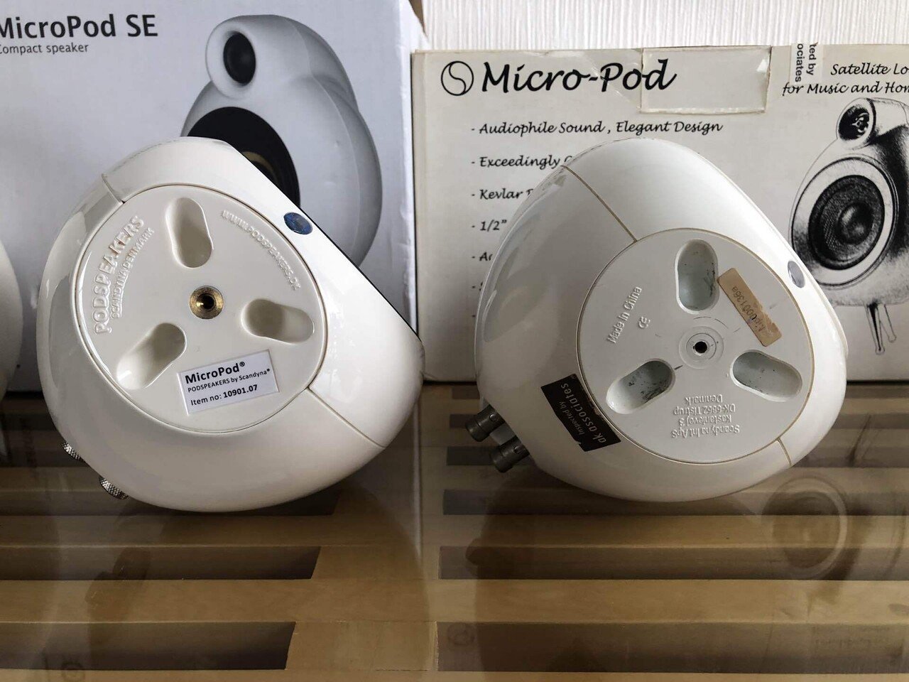 Blueroom MicroPodと、Scandyna MicroPod SEとの違いを比較して Blueroom MicroPodと、Scandyna MicroPod SEとの違いを比較して