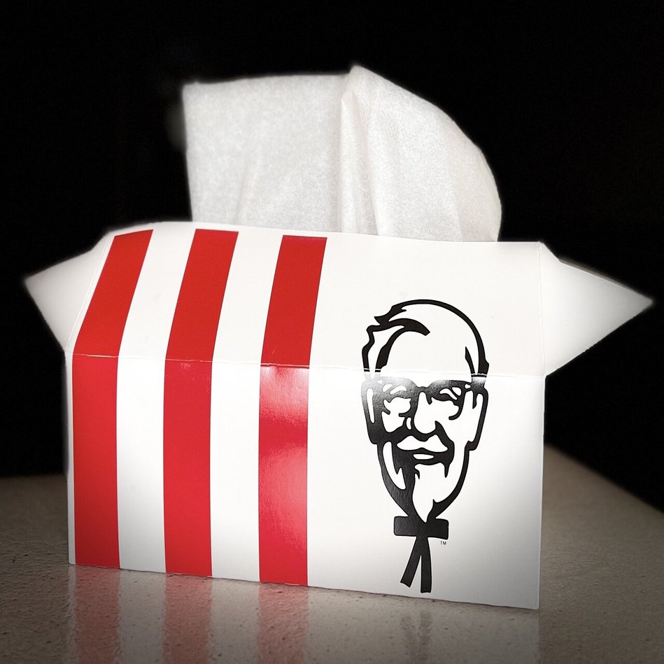 KFCの箱が、BOXティッシュケースにピッタリだった件｜ホルモン☆もいしょう
