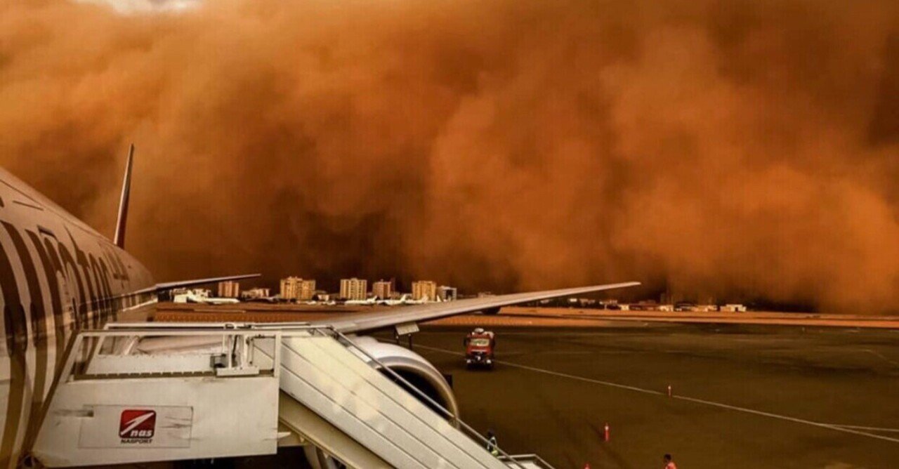 ドバイの砂嵐 Satoko Ueda Note