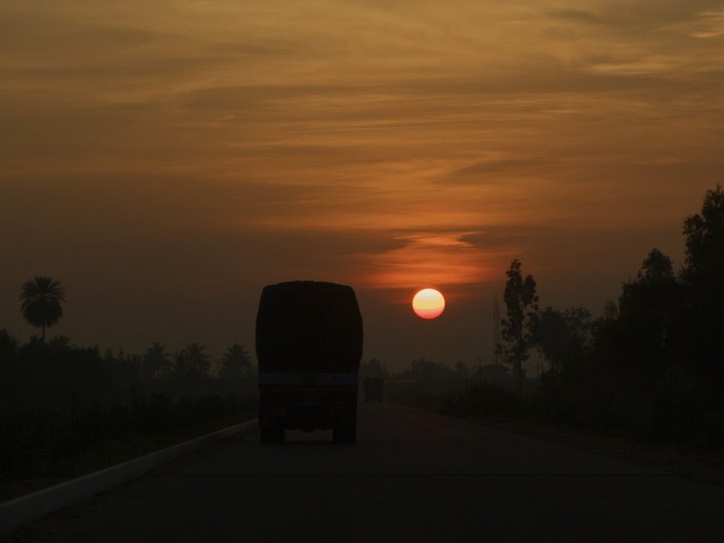 31_インドの夜明け