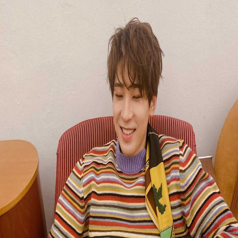 2ヶ月間のSEVENTEENまとめ🌟｜ウォヌさんの脚